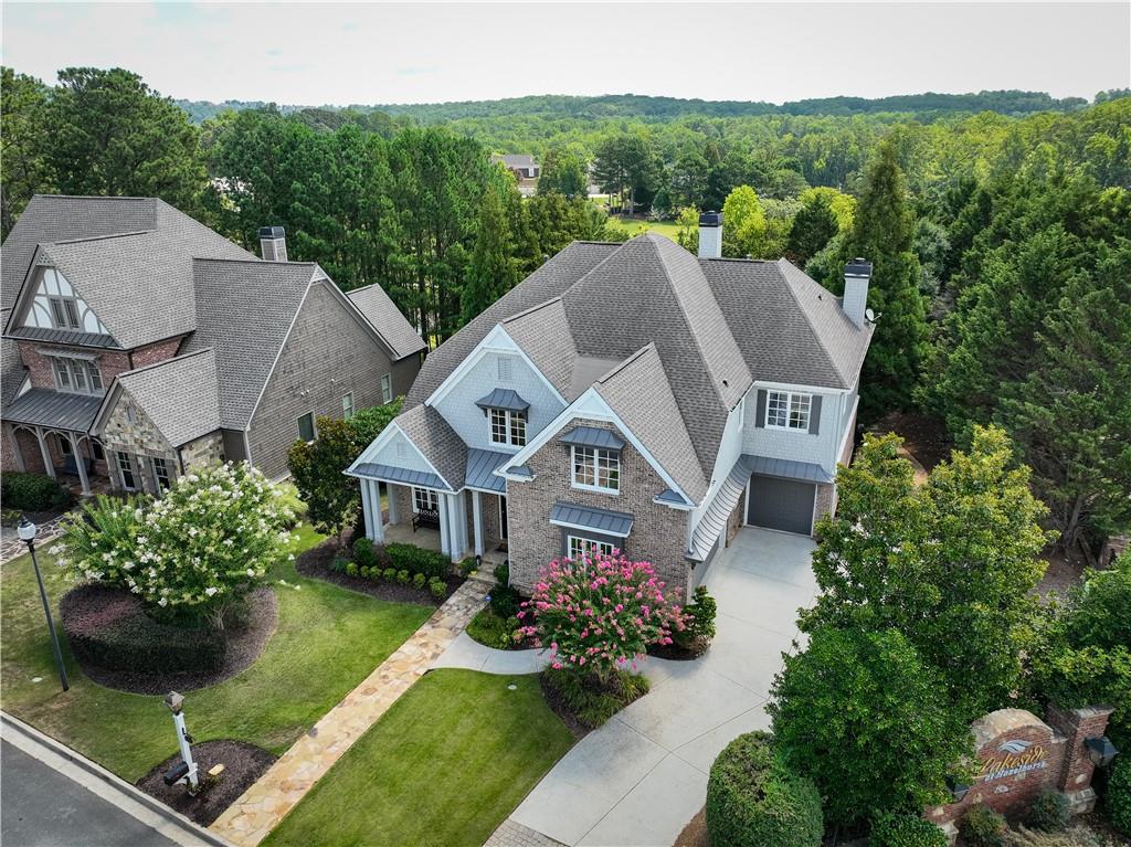 3950 Hazelhurst Lake Drive