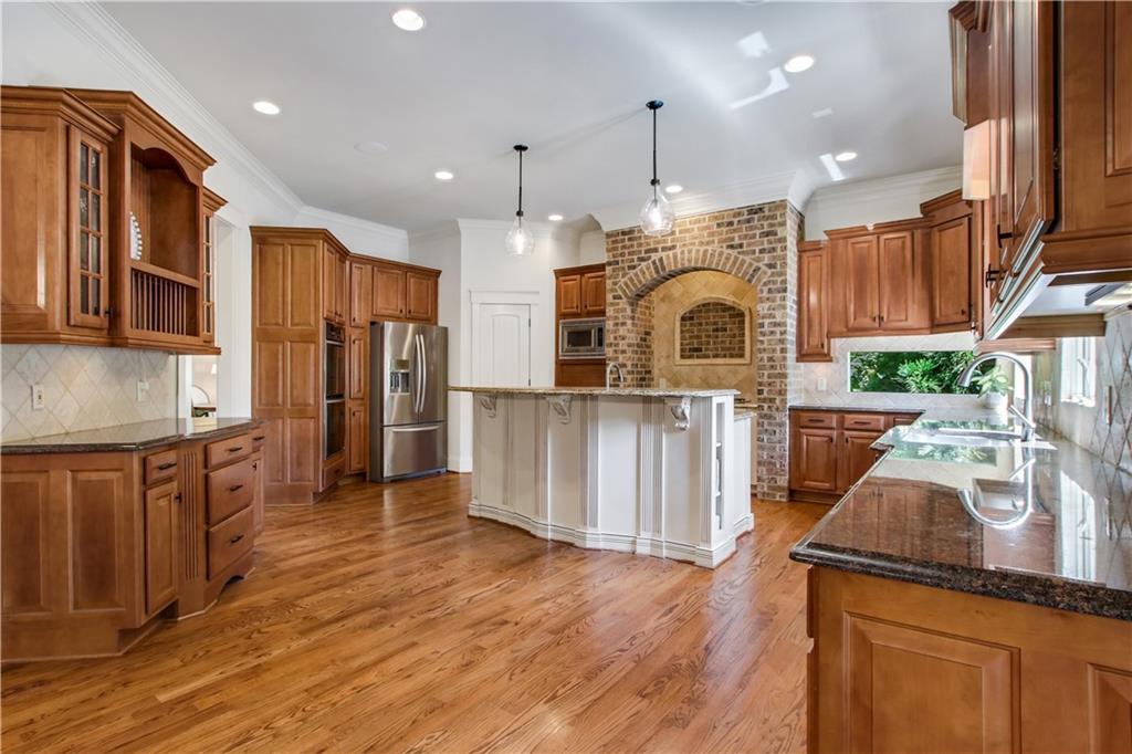 3950 Hazelhurst Lake Drive