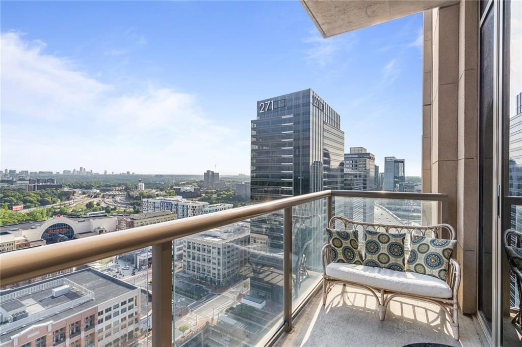 270 17th Street NW Unit 2304