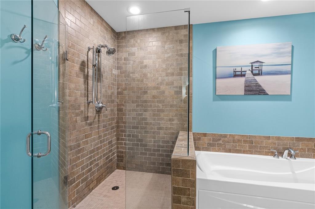 270 17th Street NW Unit 2304