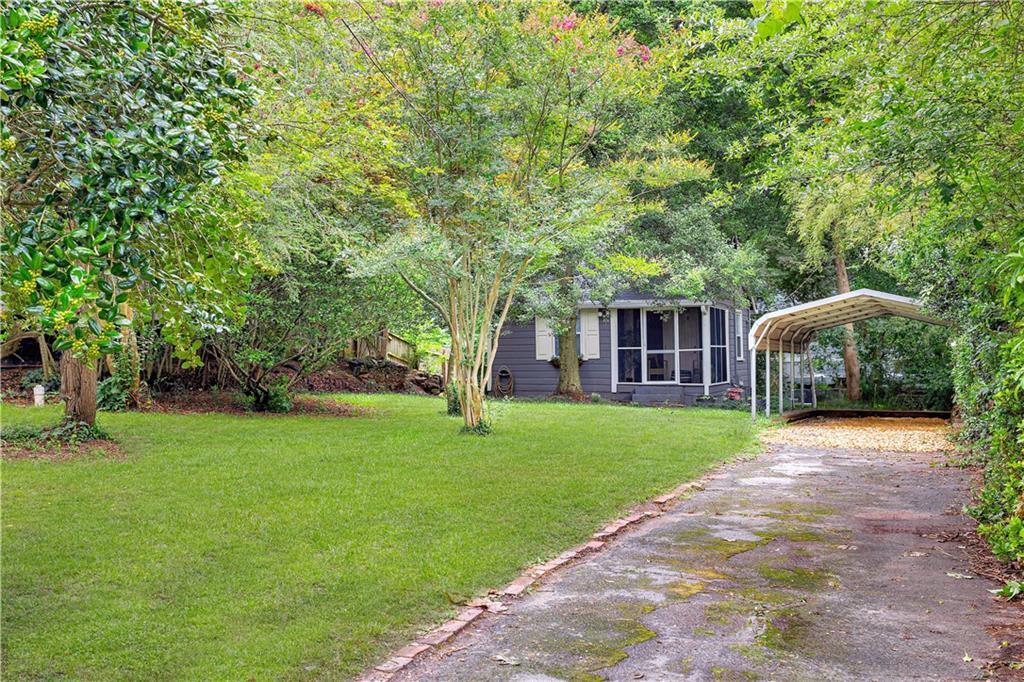 364 Elvira Street SE