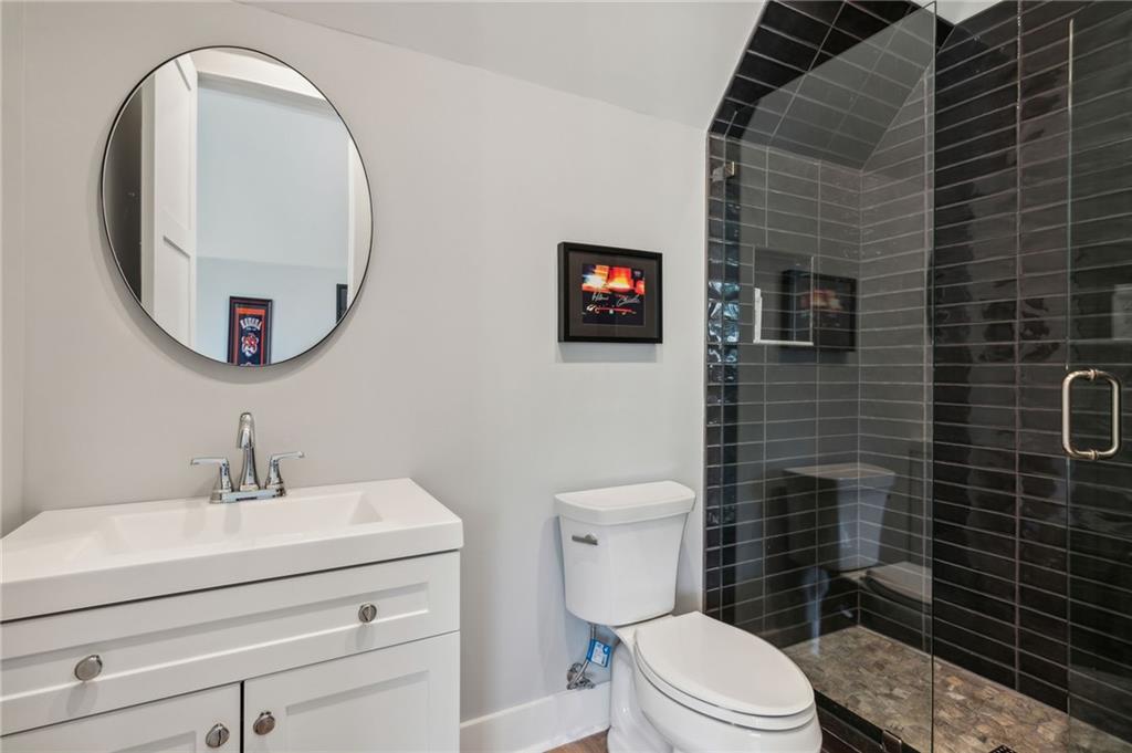 5459 Mayflower Court