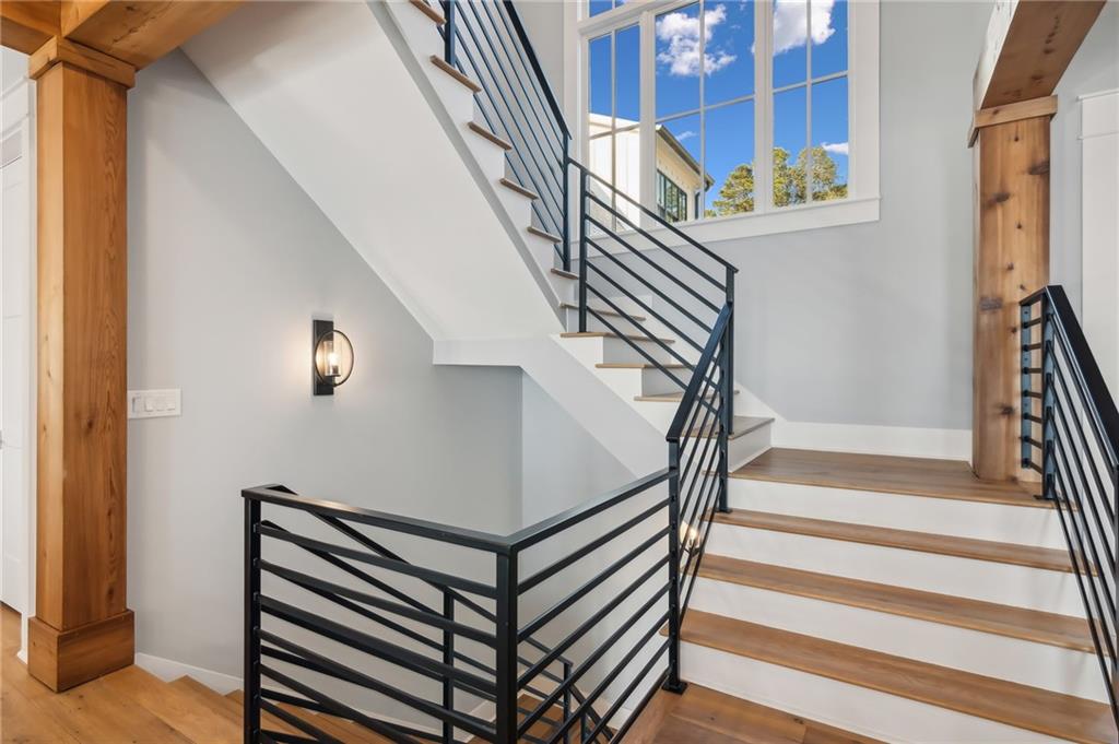 5459 Mayflower Court