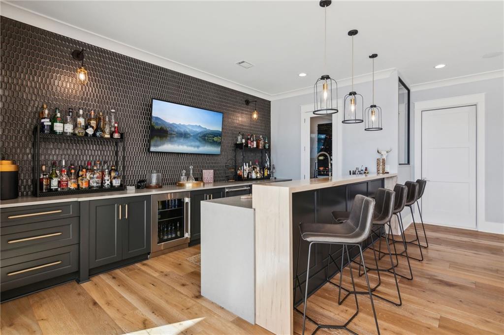 5459 Mayflower Court