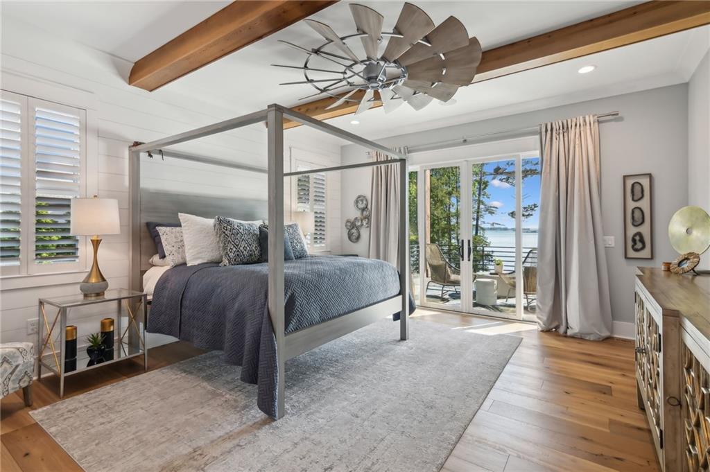 5459 Mayflower Court