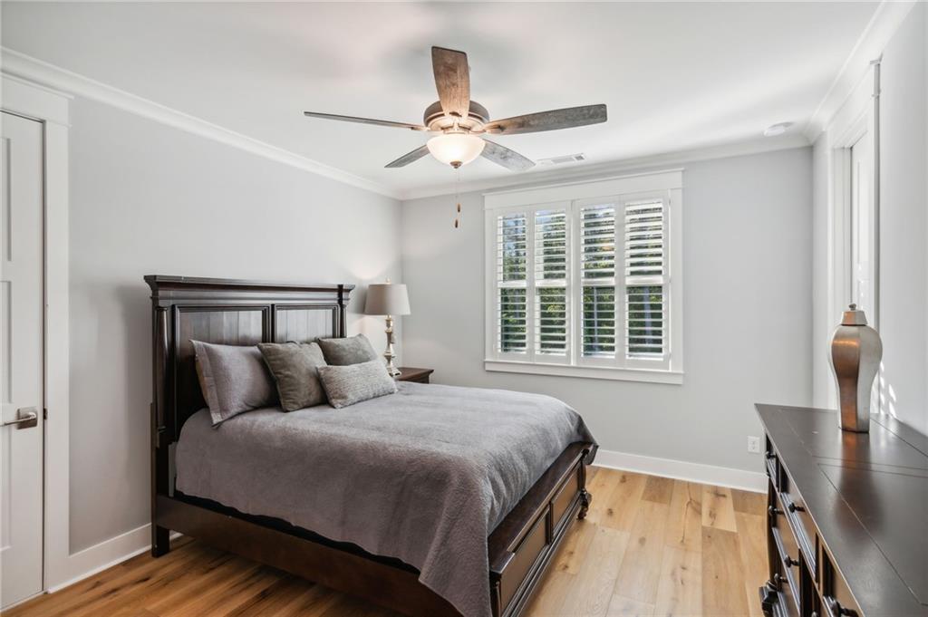 5459 Mayflower Court