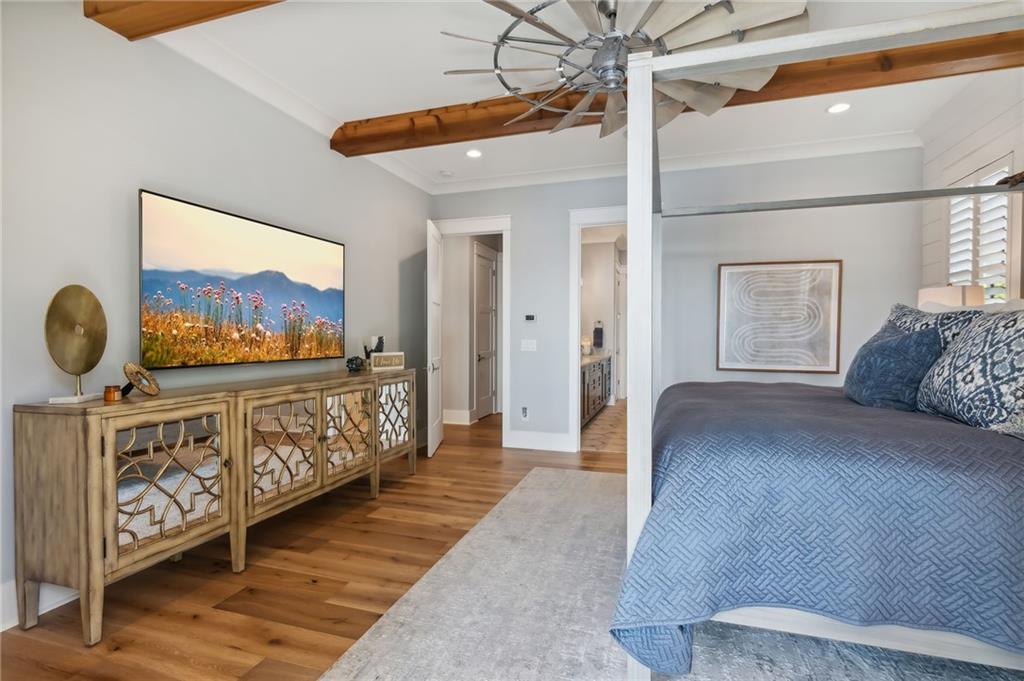 5459 Mayflower Court