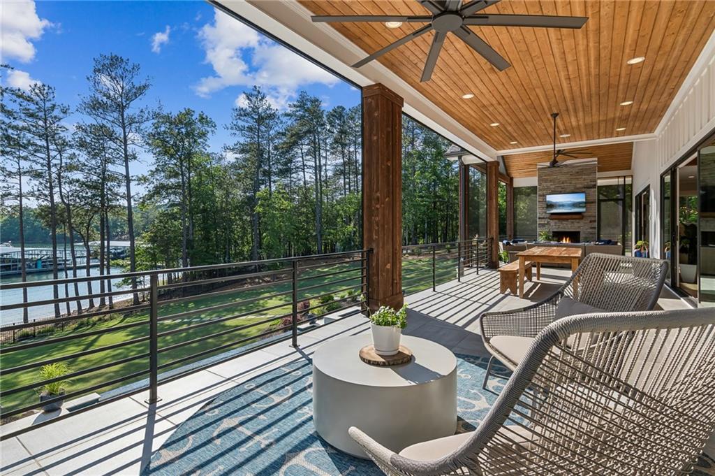 5459 Mayflower Court