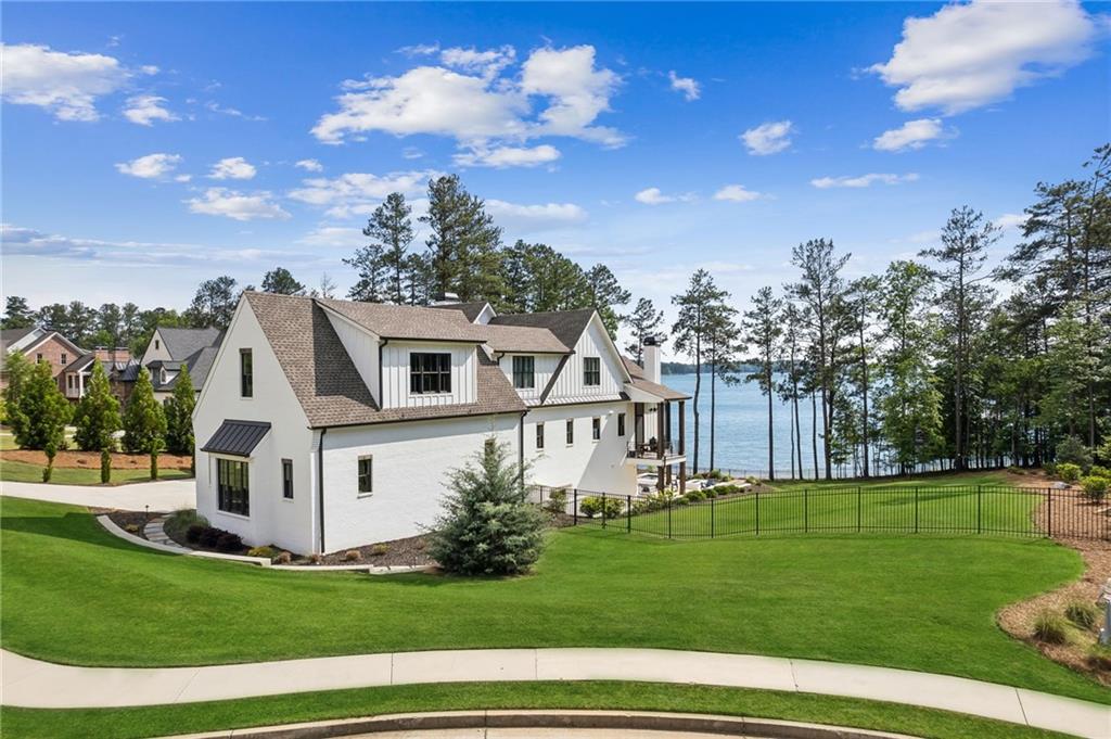 5459 Mayflower Court