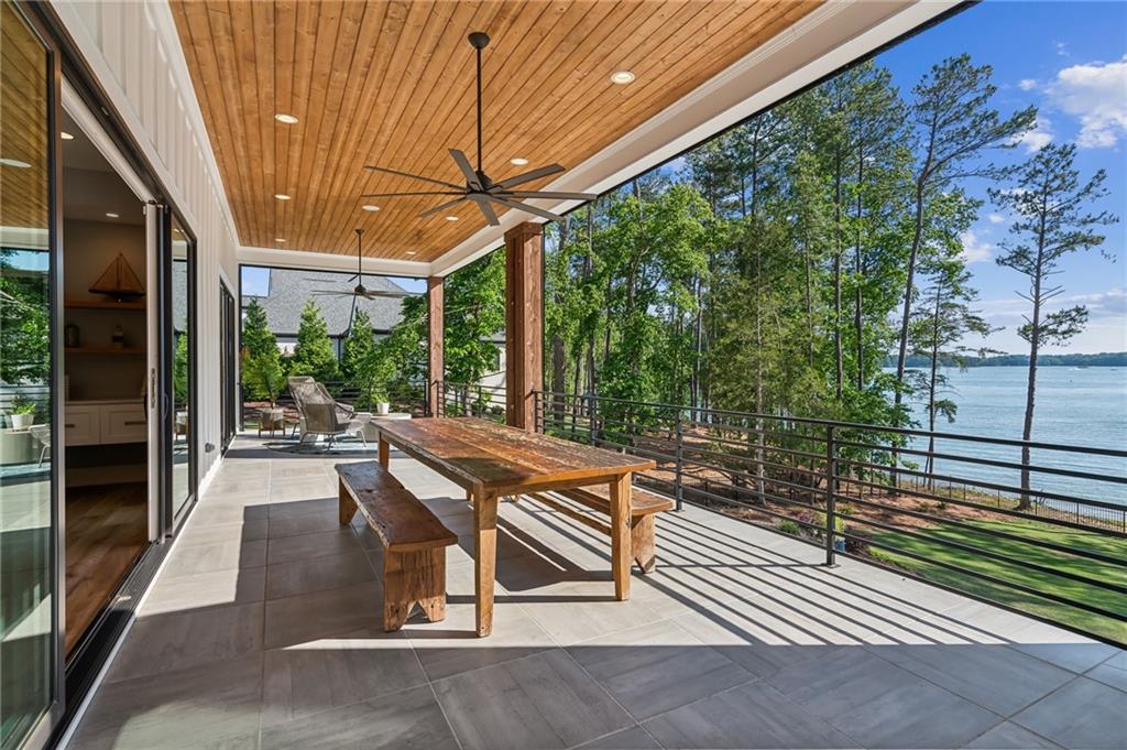 5459 Mayflower Court