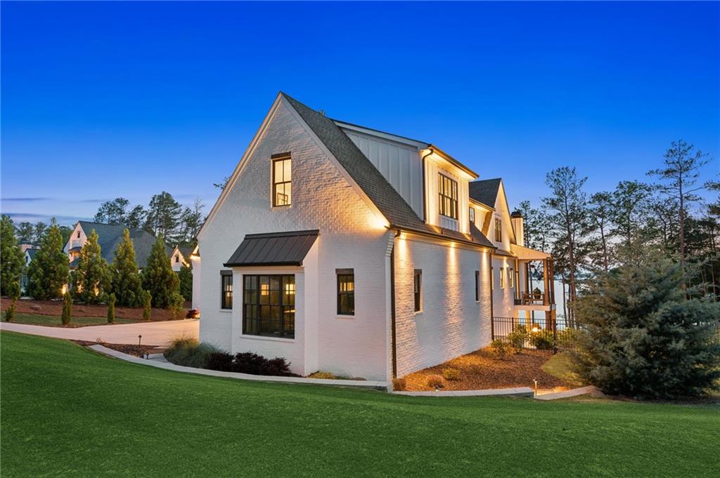 5459 Mayflower Court