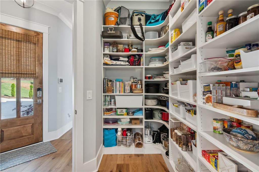 5459 Mayflower Court