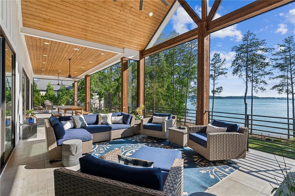 5459 Mayflower Court