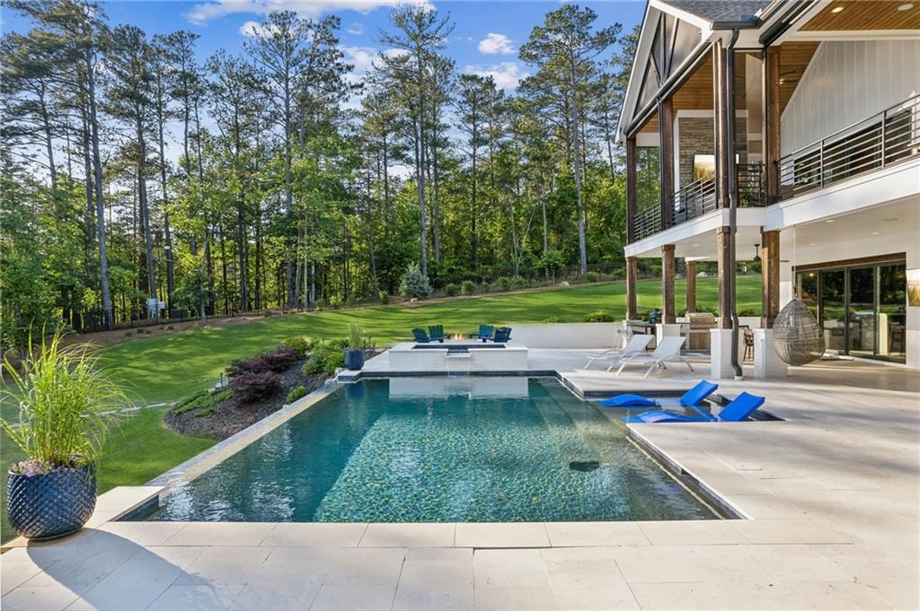 5459 Mayflower Court