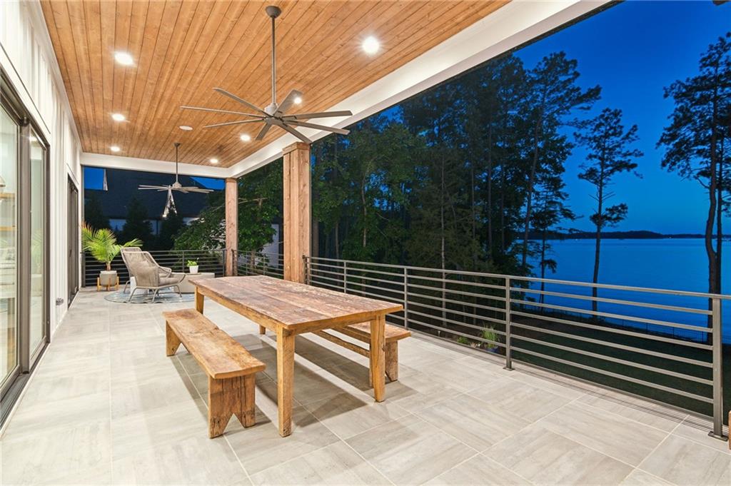 5459 Mayflower Court