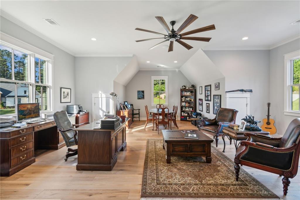 5459 Mayflower Court