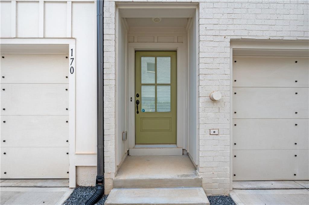 172 Chestnut Circle