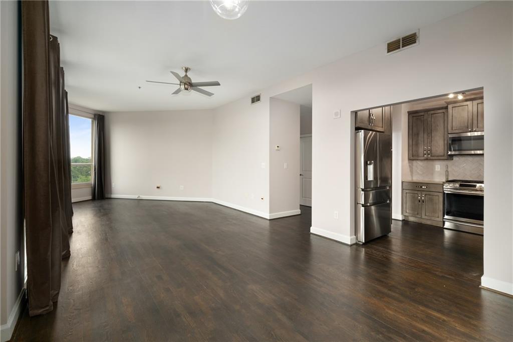 2626 Peachtree Road NW Unit 901