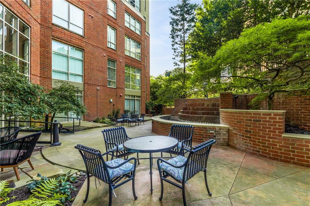 2626 Peachtree Road NW Unit 901