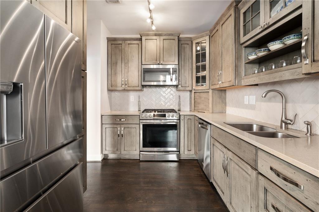 2626 Peachtree Road NW Unit 901