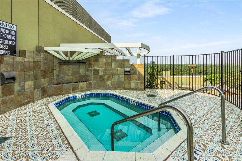 2626 Peachtree Road NW Unit 901