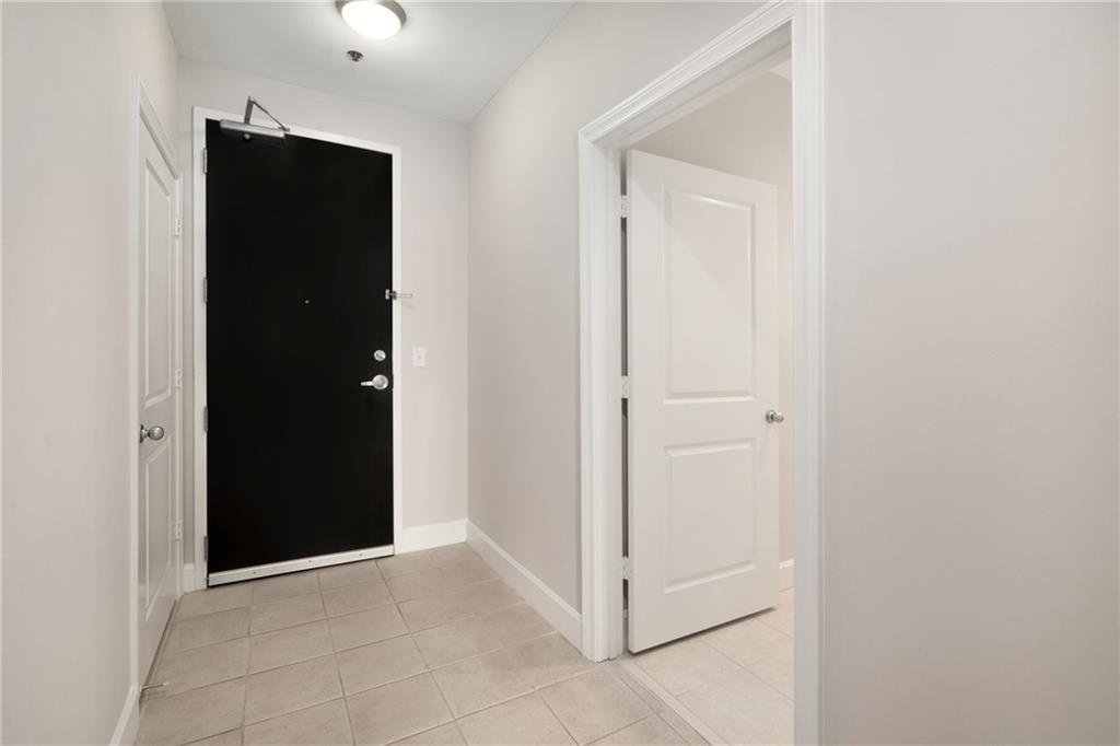 2626 Peachtree Road NW Unit 901