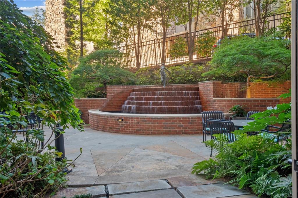 2626 Peachtree Road NW Unit 901