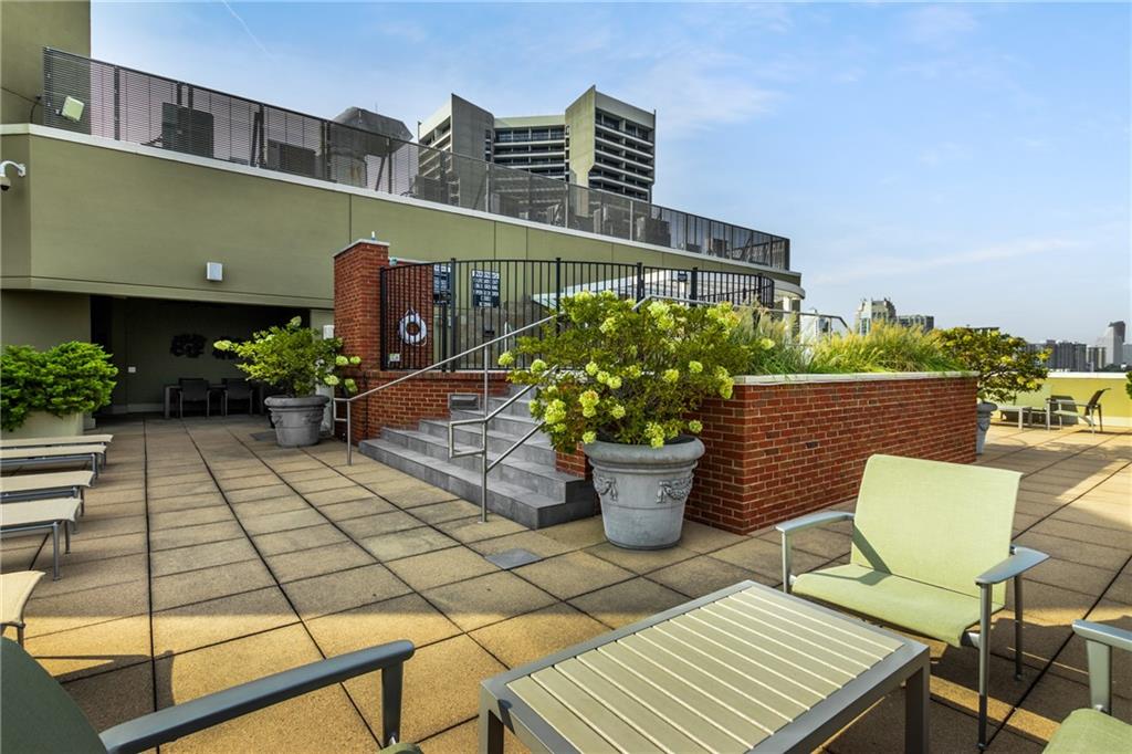 2626 Peachtree Road NW Unit 901