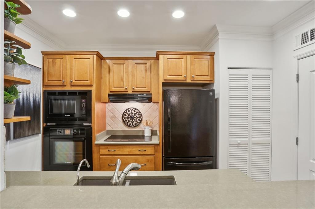 175 15th Street NE Unit 205