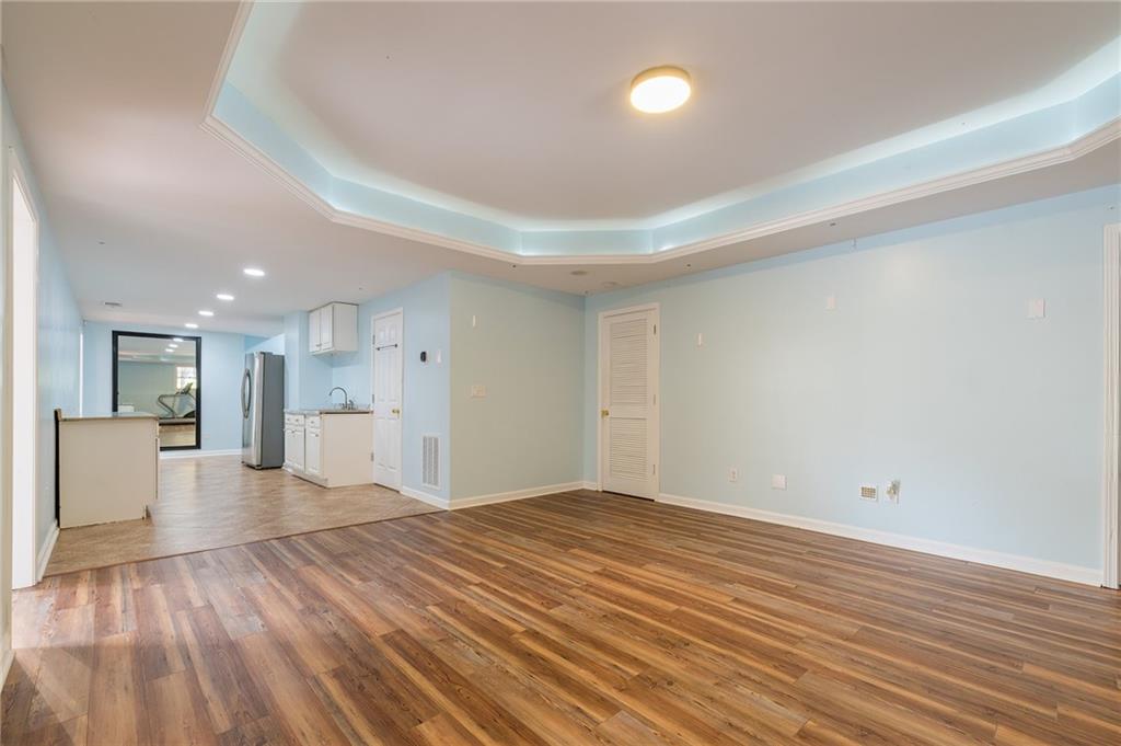 1015 Windhaven Drive