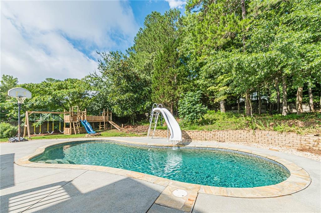 1015 Windhaven Drive