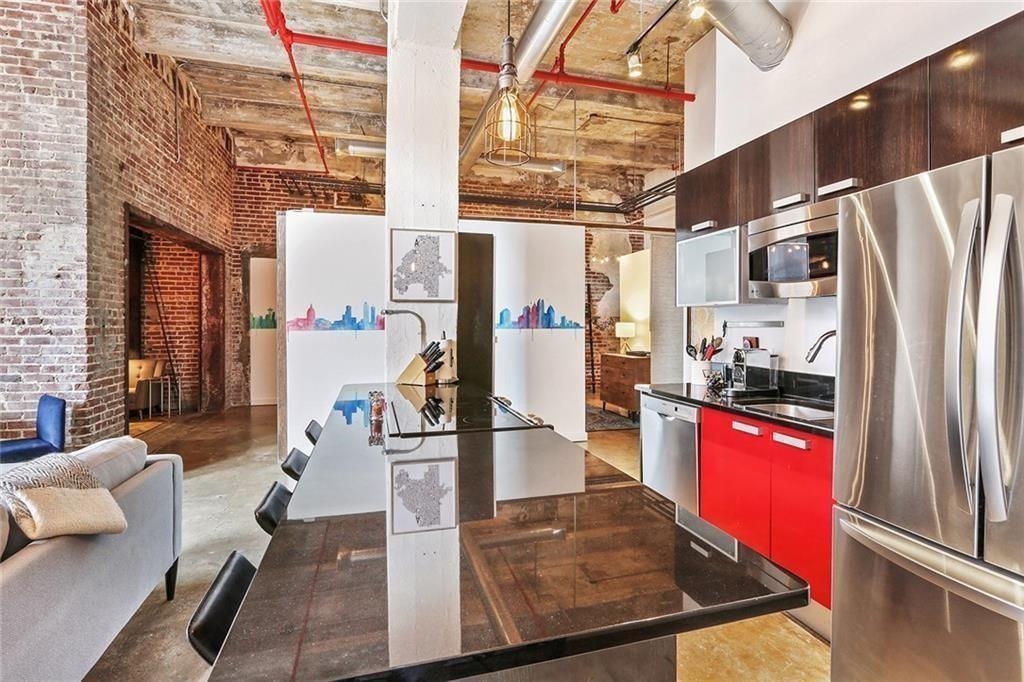 650 Glen Iris Drive NE Unit 19