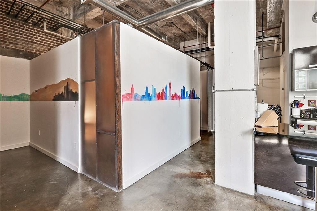 650 Glen Iris Drive NE Unit 19