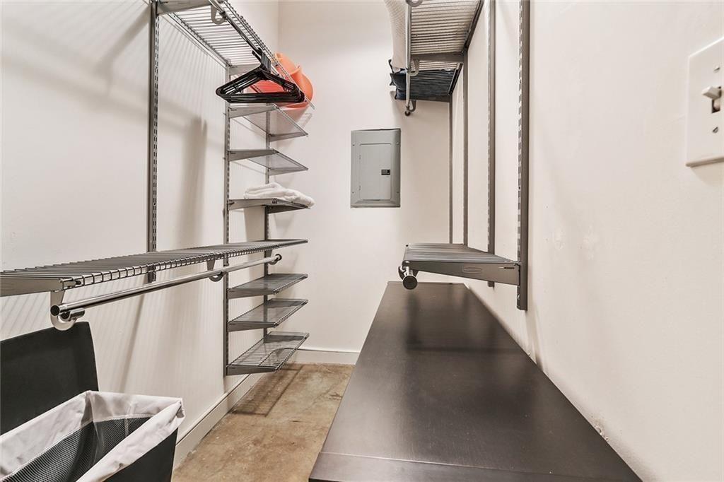 650 Glen Iris Drive NE Unit 19