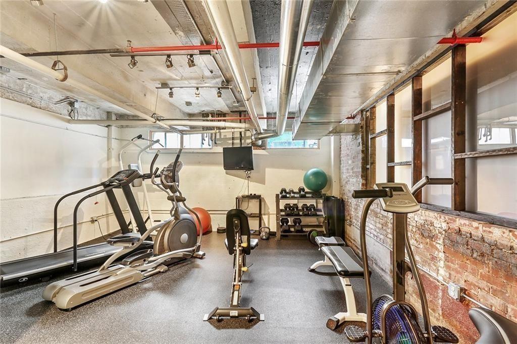 650 Glen Iris Drive NE Unit 19