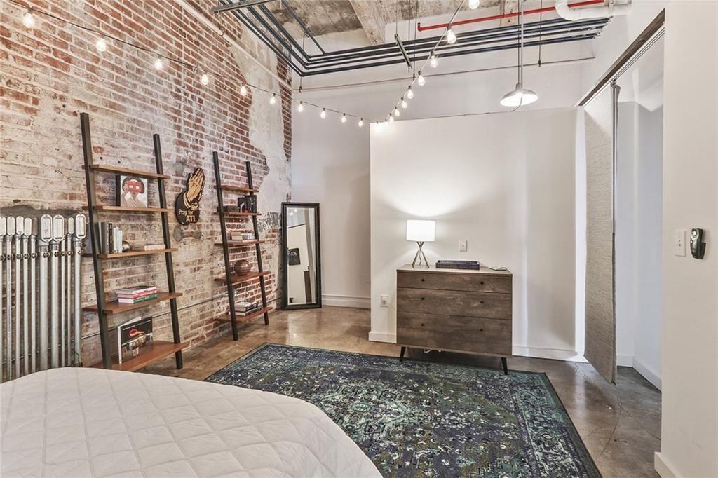 650 Glen Iris Drive NE Unit 19
