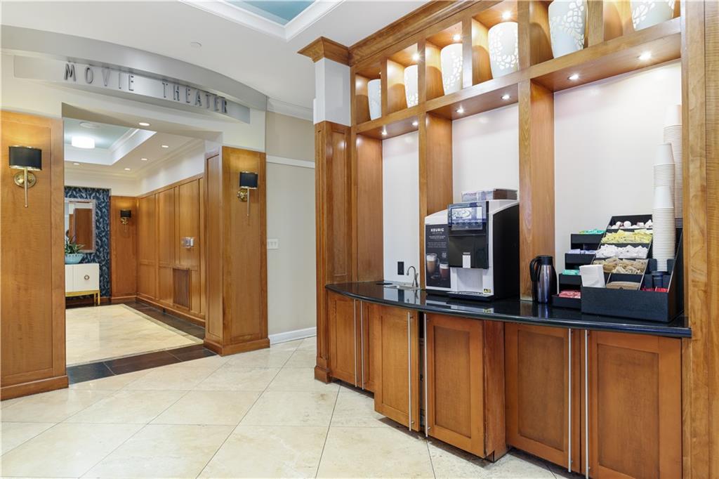 3445 Stratford Road NE Unit 801