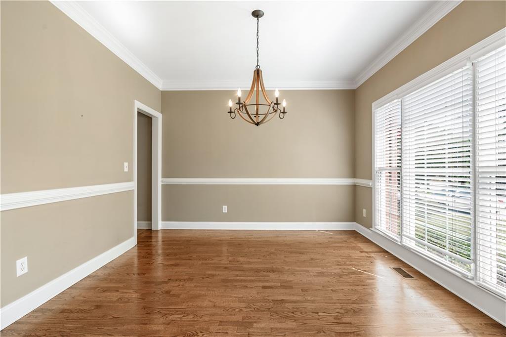595 OWL CREEK Drive