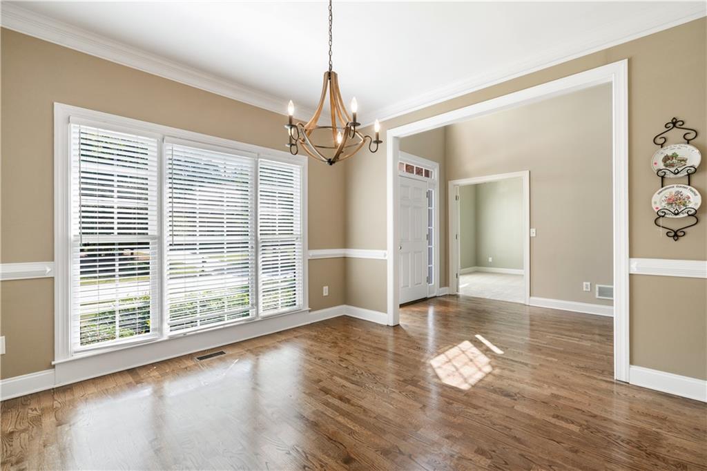 595 OWL CREEK Drive
