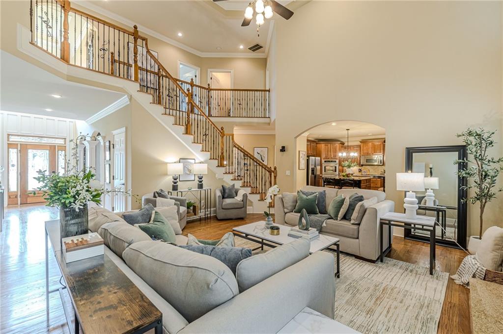 5816 Larch Lane