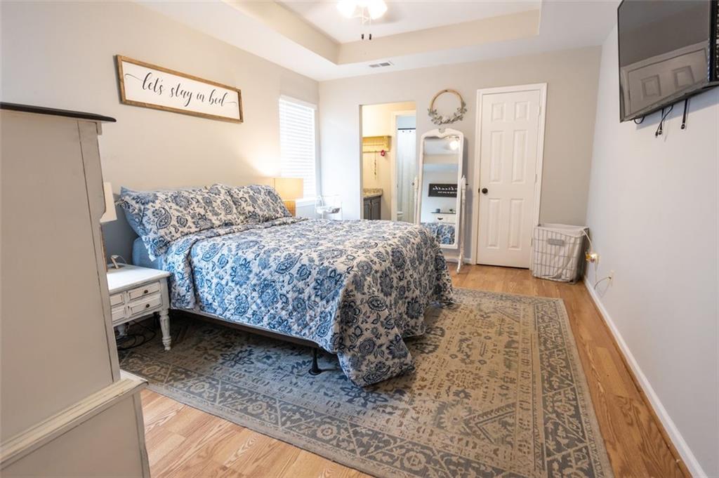 407 Dove Lane