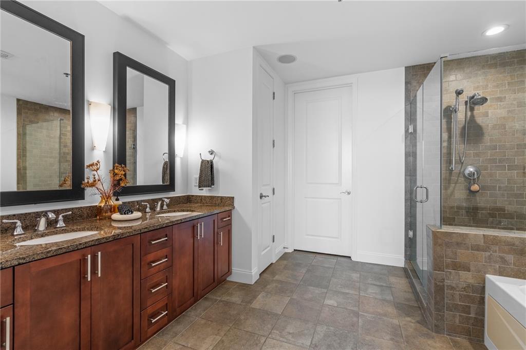 270 17th Street NW Unit 1704