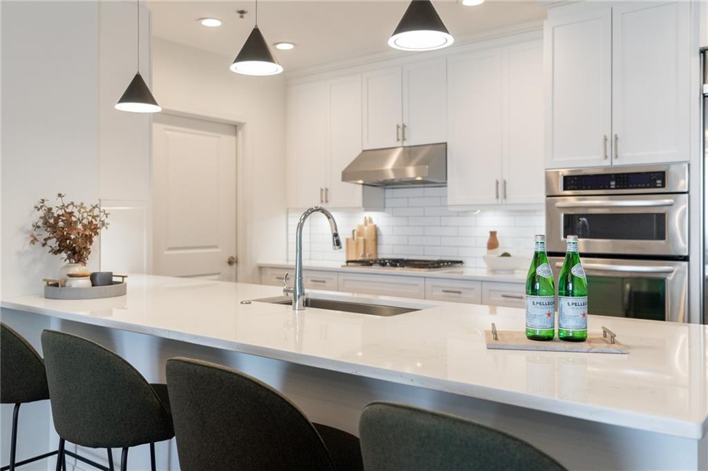 270 17th Street NW Unit 1704