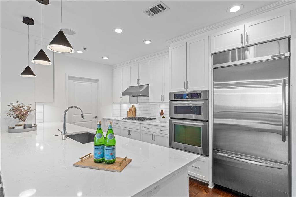 270 17th Street NW Unit 1704