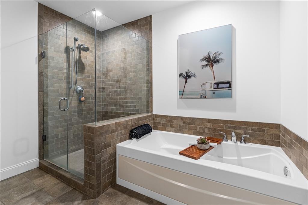270 17th Street NW Unit 1704