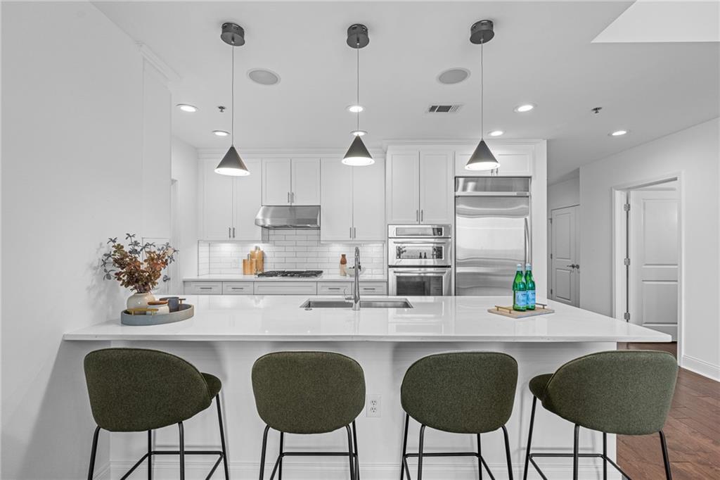 270 17th Street NW Unit 1704