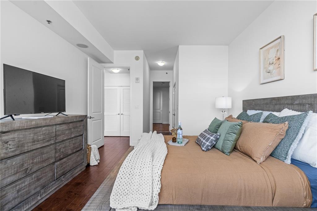 270 17th Street NW Unit 1704