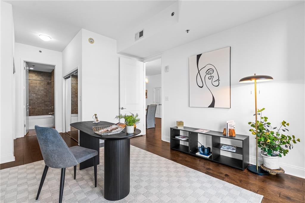270 17th Street NW Unit 1704