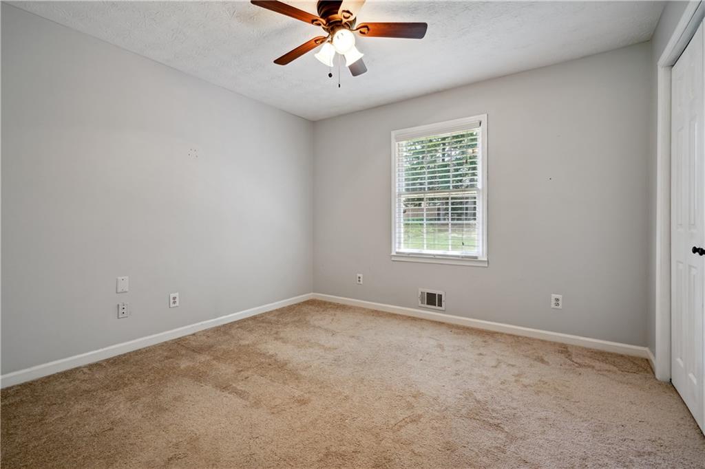 909 Pinedale Terrace