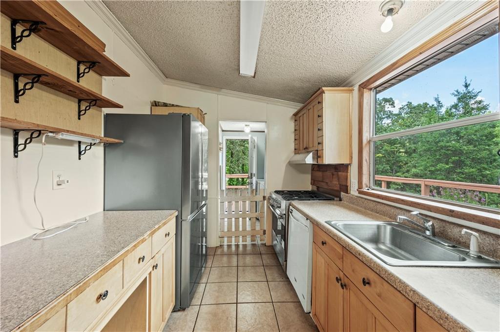 1388 Thompson Waddell Road